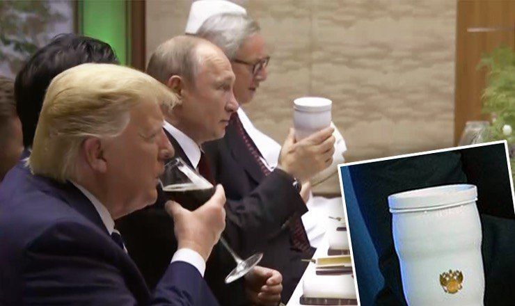 Путин приехал на саммит G20 с собственной кружкой.