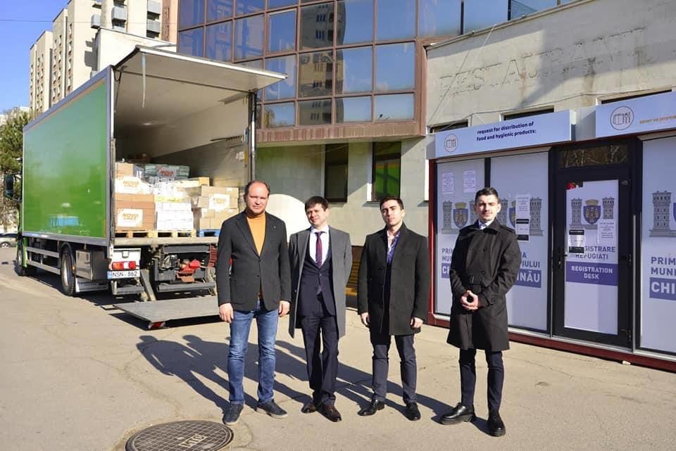 Чебан поблагодарил предприятия и партнеров за оказание помощи беженцам.
