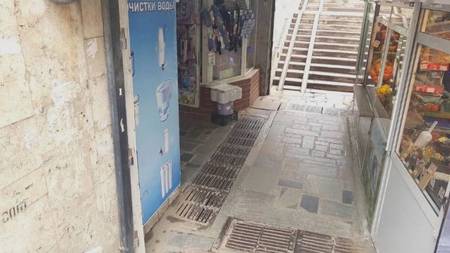 Trecerile pietonale subterane din Capitală vor fi deschise pe timp de noapte.