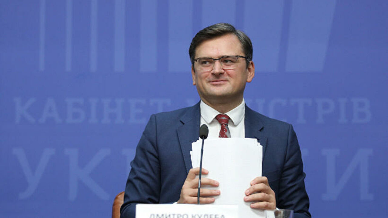 Глава МИД Украины ответил на заявление Лукашенко мемом.