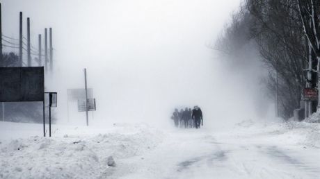 В 14 румынских уездах объявили жёлтый код метеоопасности в связи со снегопадами.