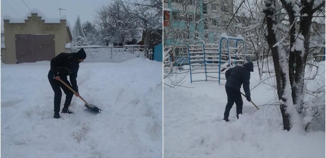 Tinerii din Sîngerei ajută la deszăpezirea străzilor