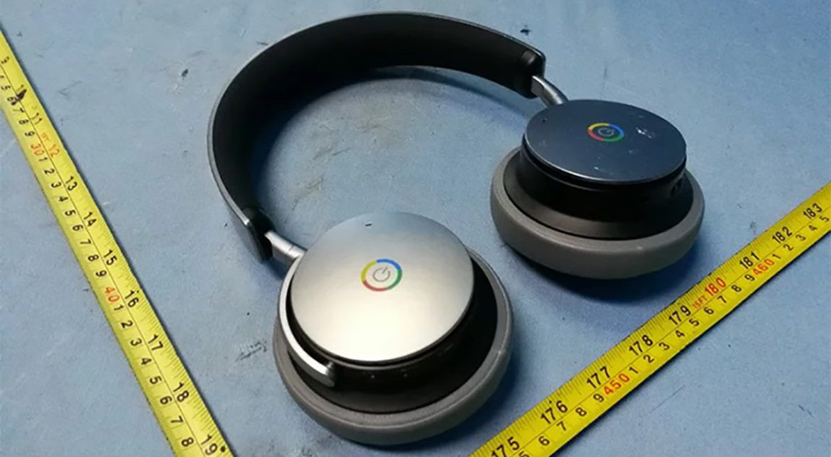 Primele căști Google au un design fascinant prin simplitate. 