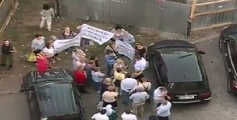 Scandal și nereguli: Construcția unui centru comercial, oprită