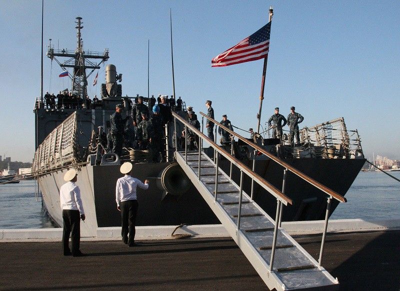 Американские Военно-морские силы (ВМС) впервые ввели в свой боевой состав корабль за пределами Соединенных Штатов.