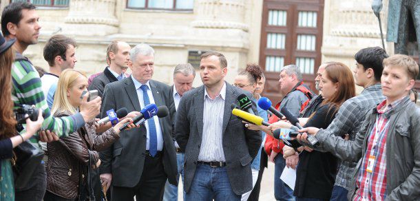 Chiril Gaburici a spus că este în continuare gata să discute cu protestatarii. Foto: deschide.md