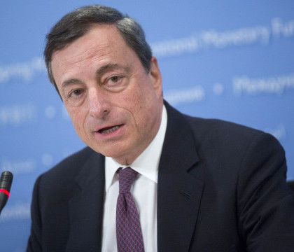 Presedintele Bancii Centrale Europene, Mario Draghi, a respins sambata speculatiile privind o posibila iesire a Greciei din zona euro.