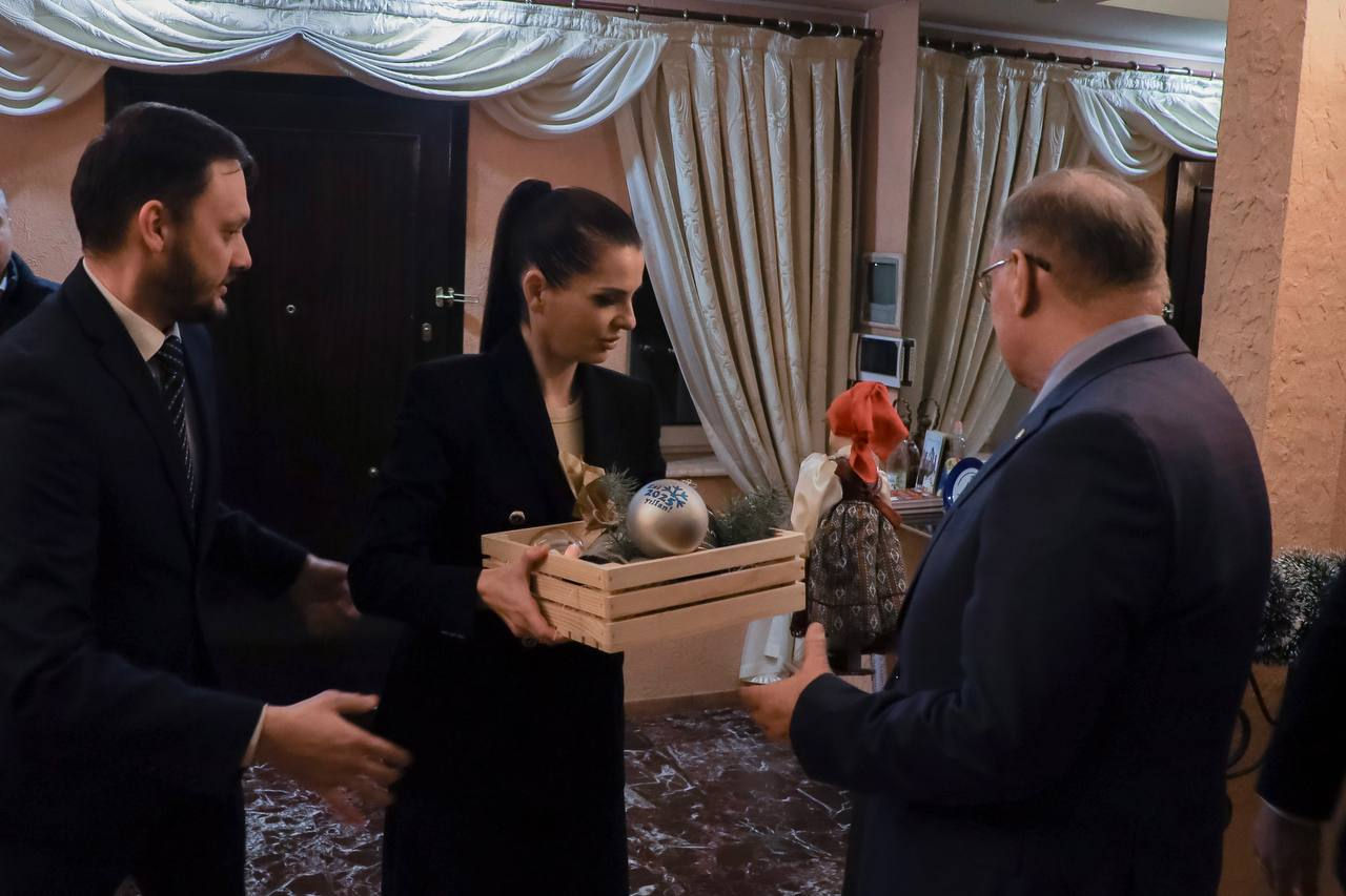 Guțul a discutat cu ambasadorul Rusiei despre cooperarea interregională.