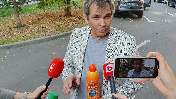 Суд отклонил иск Алибасова к производителю "Крота" и компании "Ашан".