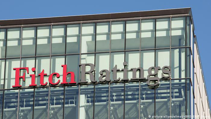 Агентство Fitch повысило кредитный рейтинг Украины с "RD" до "CC".