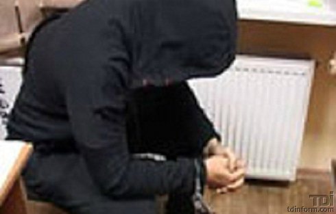 Правонарушитель до избрания судом меры пресечения будет находиться в изоляторе временного содержания.