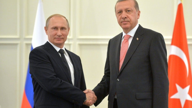 Preşedintele turc Recep Tayyip Erdogan a discutat telefonic joi cu omologul său rus Vladimir Putin. Foto: news.ro