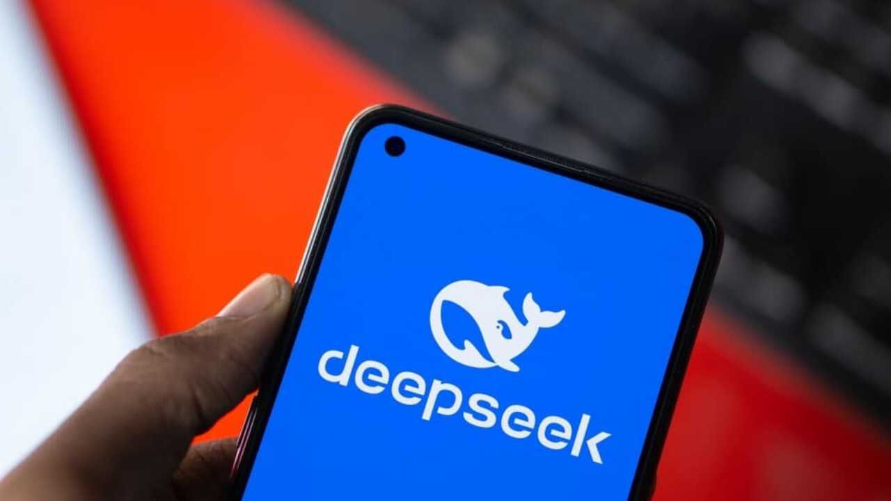 Italia a blocat chatbot-ul chinezesc DeepSeek.