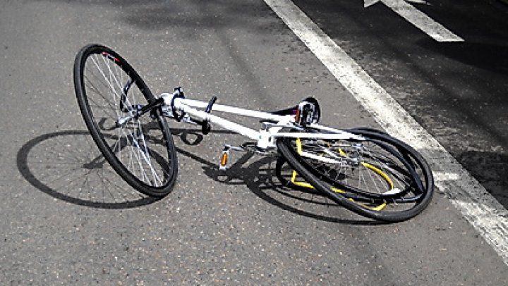 Găgăuzia: Un biciclist, lovit mortal de o mașină lângă satul Joltai