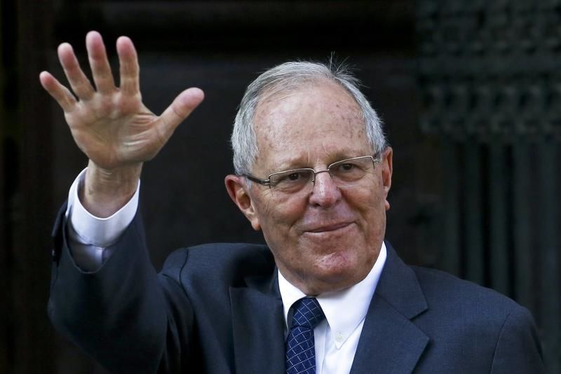 Peru: Preşedintele Pablo Kuczynski a demisionat.