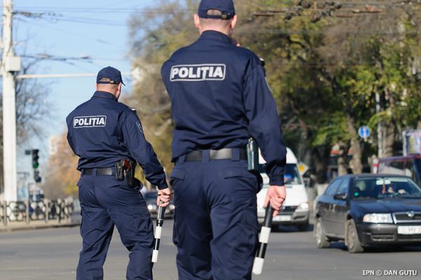 Angajaţii Inspectoratului General de Poliţie vor beneficia trimestrial de 25% din sumele amenzilor aplicate. Foto: ipn.md/Dan Gutu