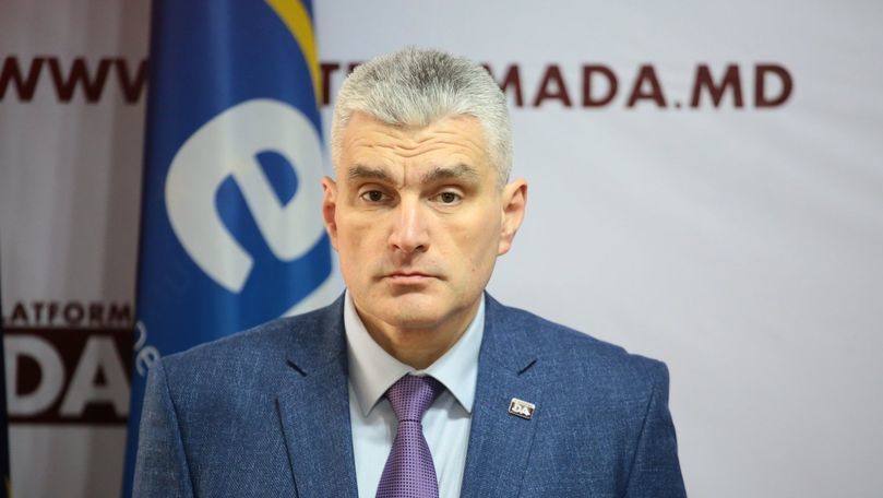 Бывший депутат Александр Слусарь.