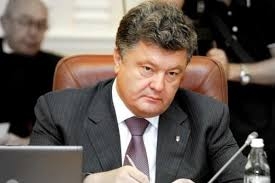 Totusi, majoritatea ucrainenilor il considera pe Porosenko capabil sa relanseze o economie aflata in cadere libera si sa unifice o tara fisurata.