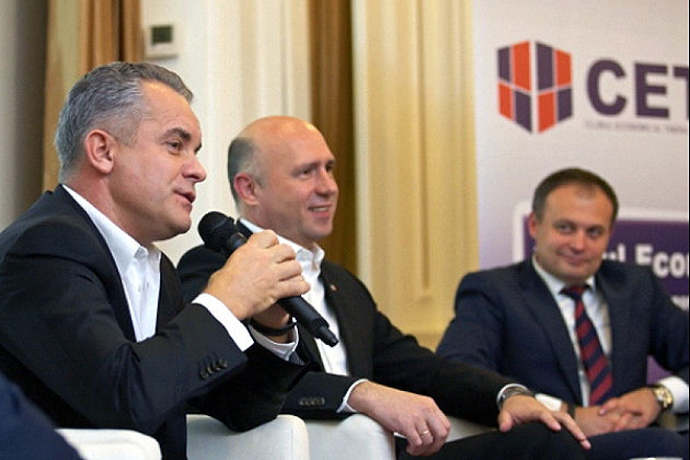 Назначенный премьер-министр Павел Филип учился в университете вместе с Владом Плахотнюком. Фото: omg.md