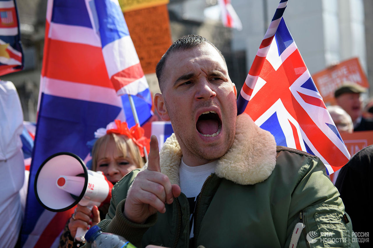В Британии не договорились по Brexit к началу встречи Евросовета.