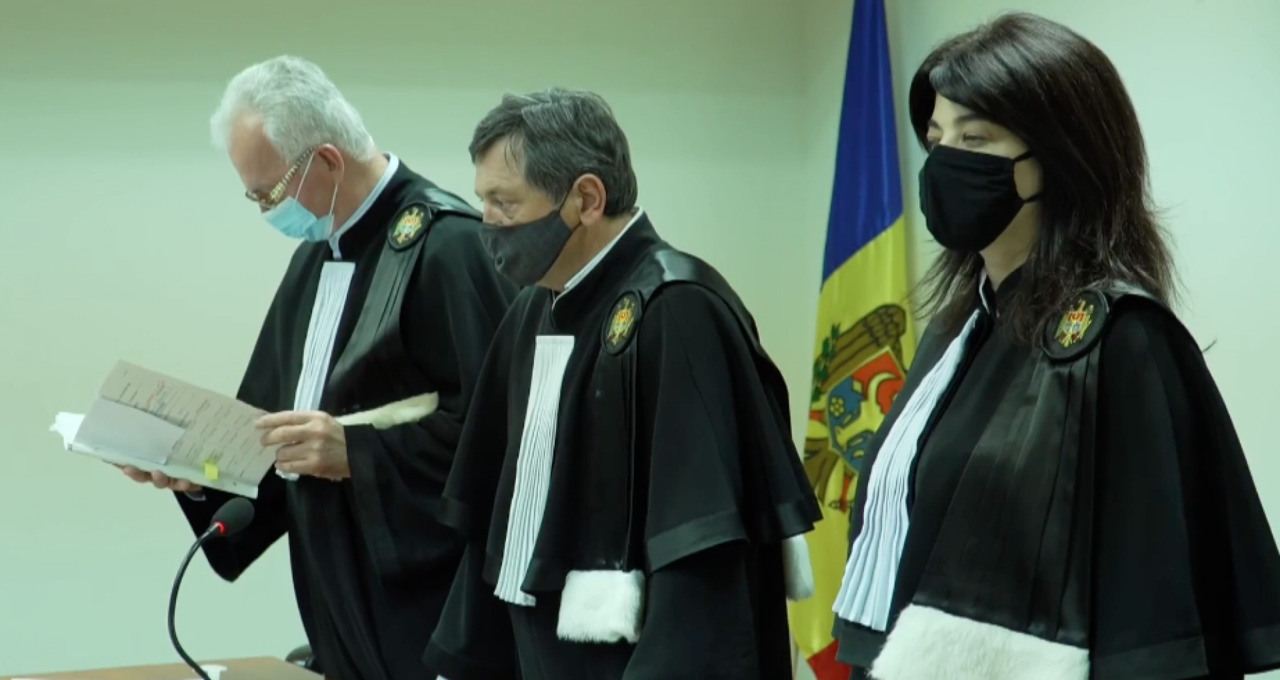 АП продолжит рассматривать запрос о числе участков за рубежом и сегодня.