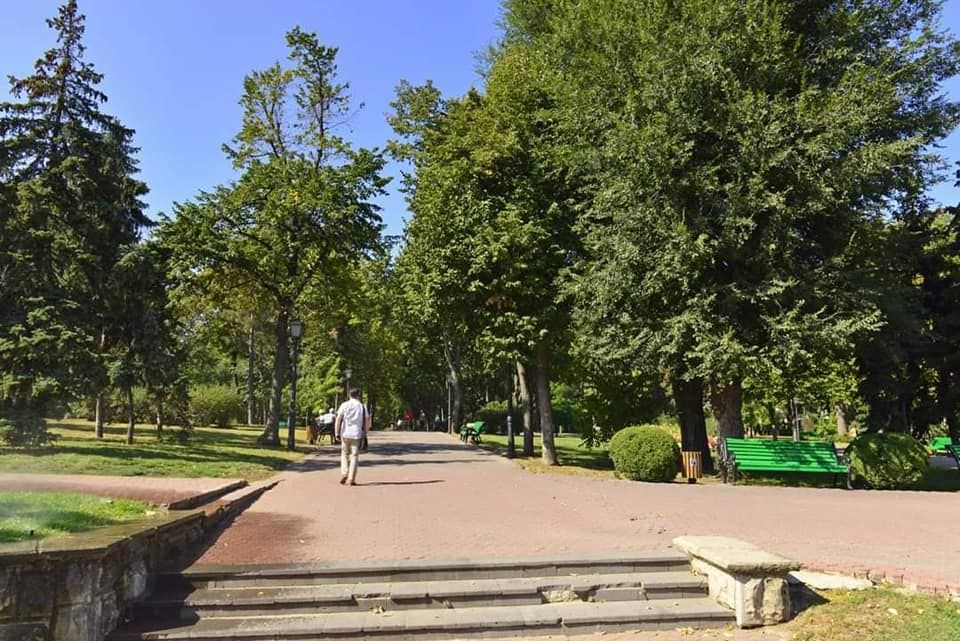 Сквер Кафедрального собора и парк Штефана чел Маре отремонтируют  в следующем году.
