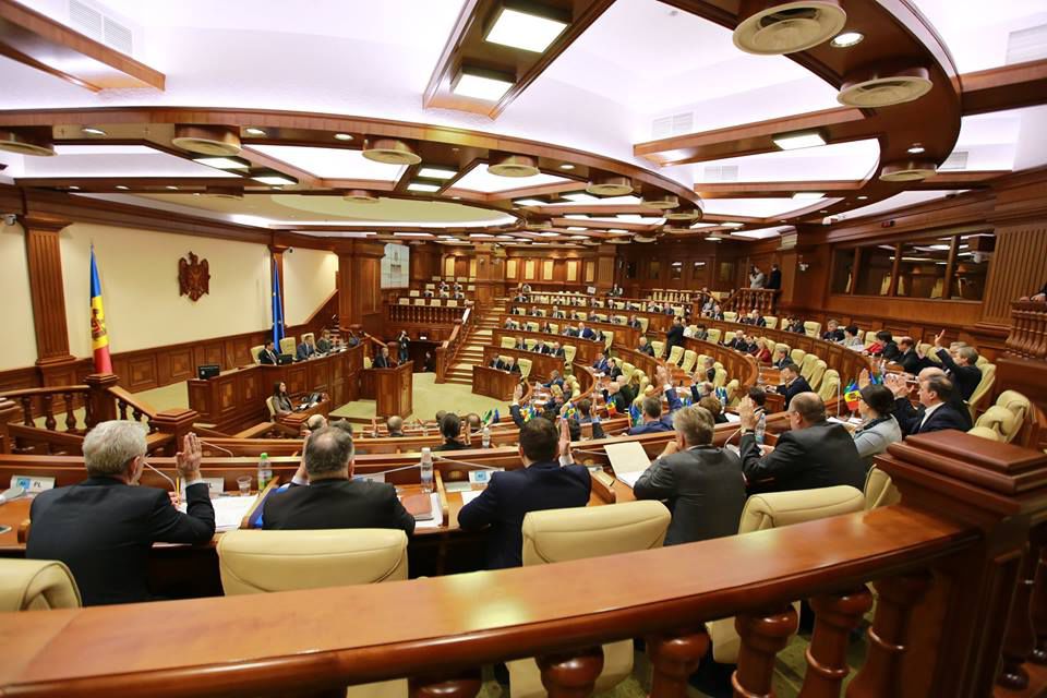 Parlamentul respinge solicitarea PSRM de audiere a procurorului general . Foto: parlament.md
