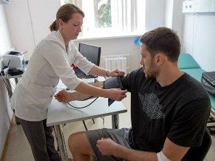 Медицинские справки для водителей будут выдавать семейные врачи. Фото: mybusiness.md.
