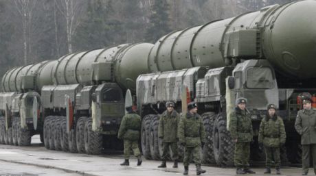 Moscova are planuri să transforme peninsula anexată anul trecut într-un pivot militar, inclusiv prin instalarea de armament nuclear, scrie evz.ro.
