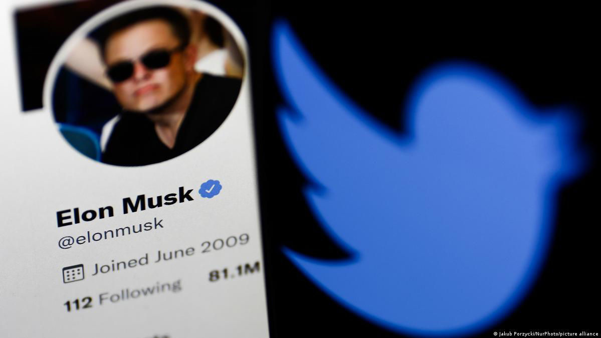 Американский предприниматель Илон Маск опроверг информацию о сокращении штата Twitter.