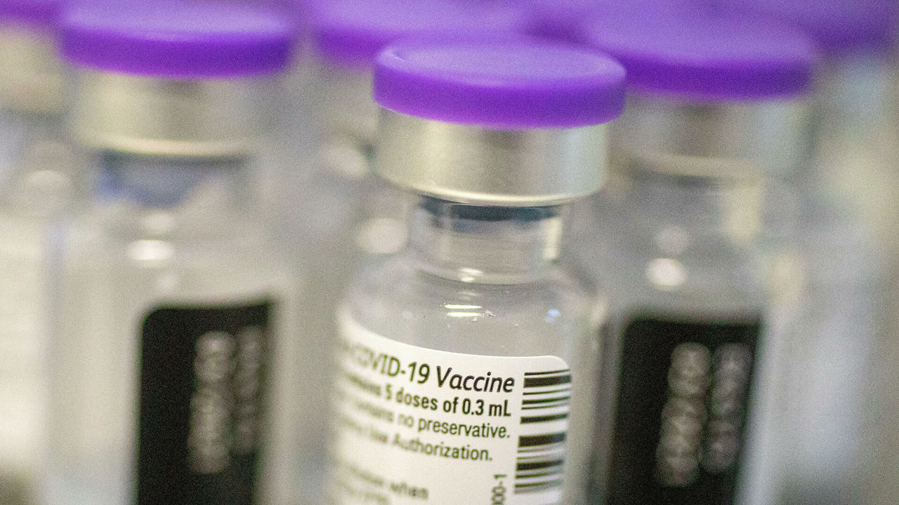 В Приднестровье прибыла вакцина Pfizer.