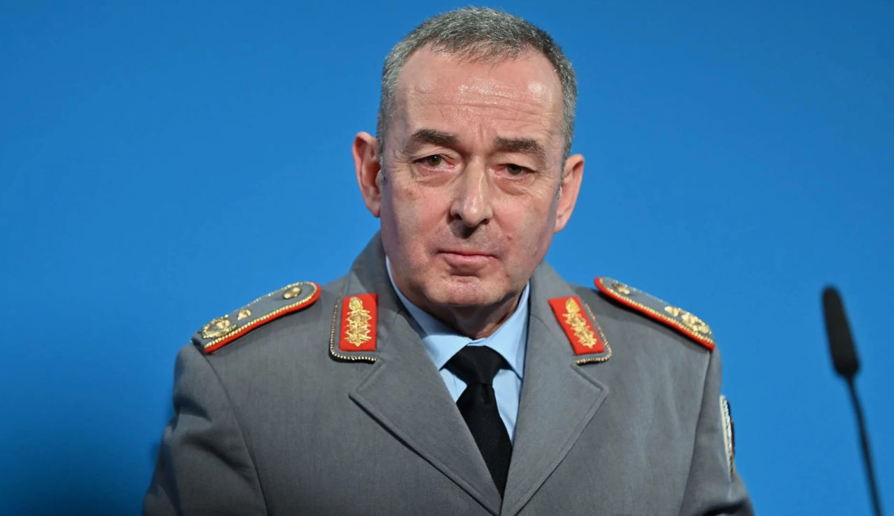 Генерал Бройер: ФРГ должна быть готова к войне через 5 лет.
