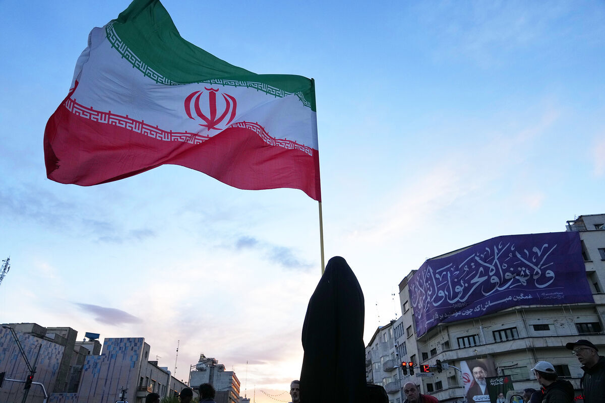 Iranul a anunțat încetarea atacurilor asupra Israelului și a lansat un ultimatum.