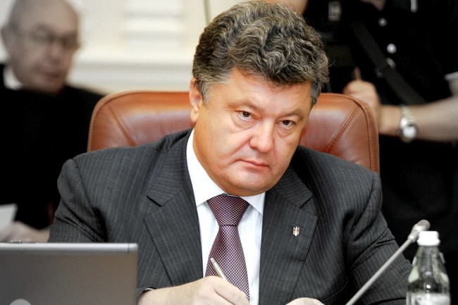 Досрочные выборы в Раду, на которых настаивал Порошенко, должны пройти этой осенью. Фото: 112.ua.
