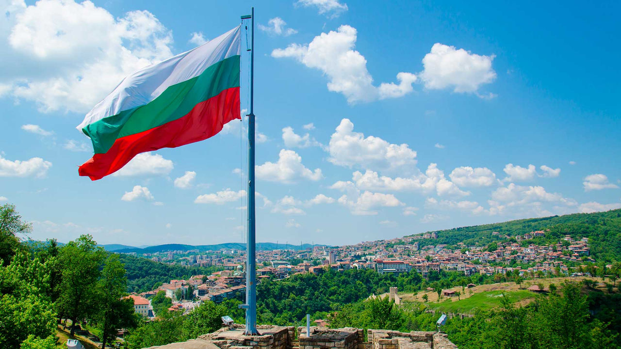 Bulgaria riscă să piardă miliarde de euro de la UE din cauza haosului din Parlament.