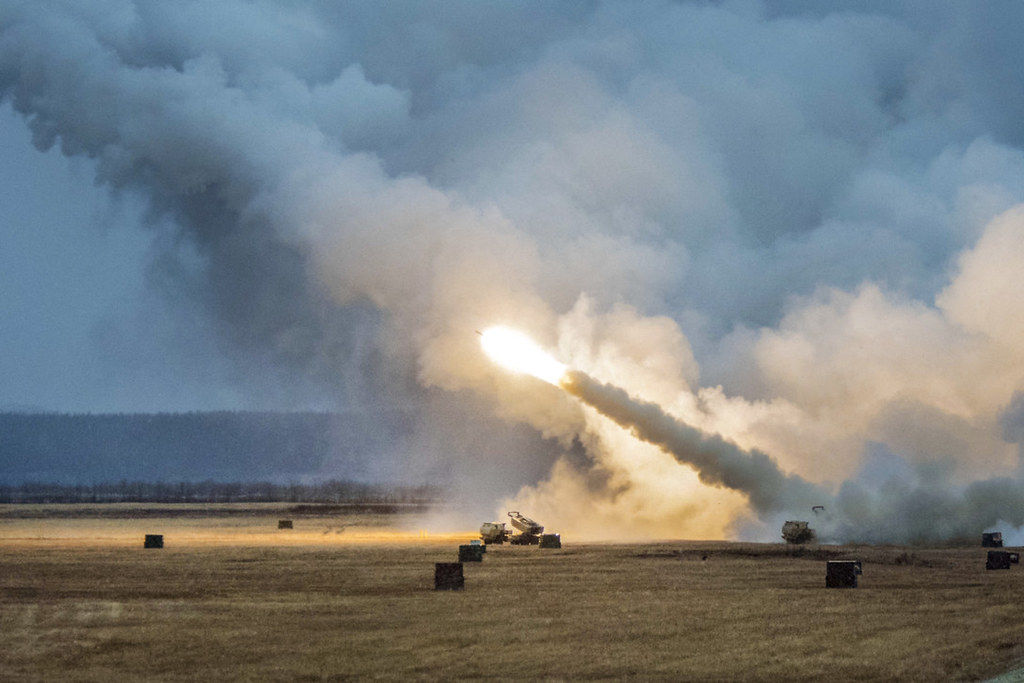 В США анонсировали новый пакет военной помощи Украине.