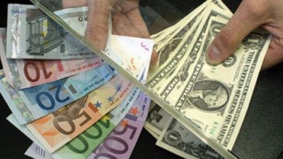 Banca Naţională a Moldovei a stabilit pentru un curs de 18 lei şi şapte bani pentru un dolar, cu şase bani mai mult decât astăzi.