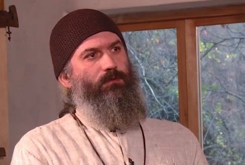 Baştovoi: Cine ne speculează ideea noastră profundă de iubire. Foto: captură video
