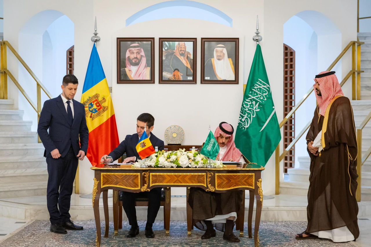 Moldova a semnat un acord cu Arabia Saudită privind investiții și zboruri directe.
