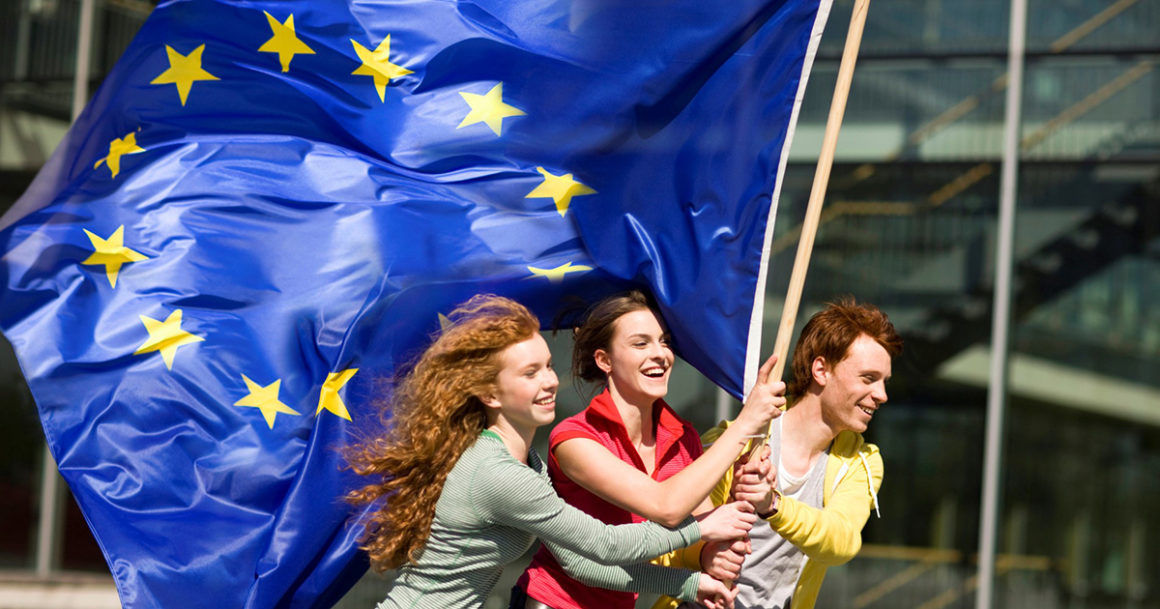 В Европарламенте выступили за включение балканских стран в ЕС.