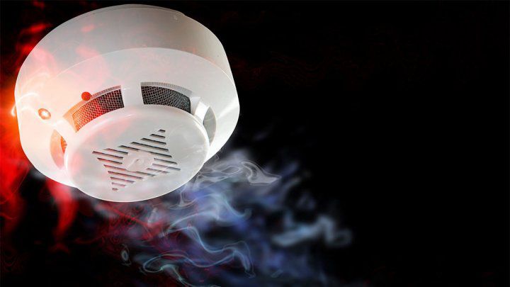 Zeci de locuinţe din întreaga ţară vor fi protejate de incendii