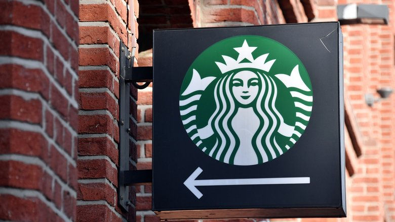 Furnizorul principal al Starbucks resimte consecințele dure ale tarifelor impuse de Trump.