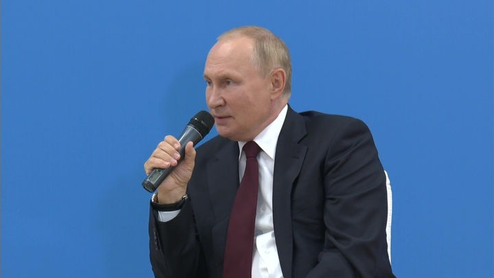 Путин: Школьники на освобожденных территориях Украины считали Крымский мост фейком.