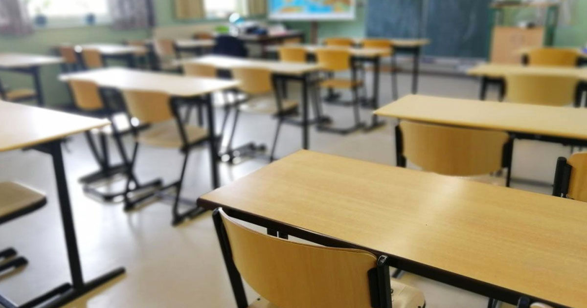 Directoarea unui gimnaziu supus reorganizării: Un sat fără școală va dispare de pe hartă.