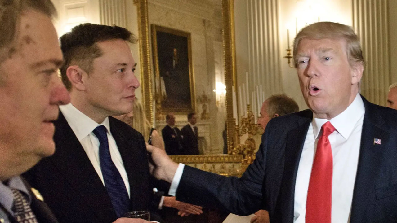 СМИ: Маск пожертвует на кампанию Трампа миллионы долларов.