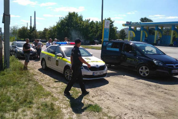 В пресс-релизе ведомства уточняется, что проверки были сделаны совместно с Национальной патрульной инспекцией.