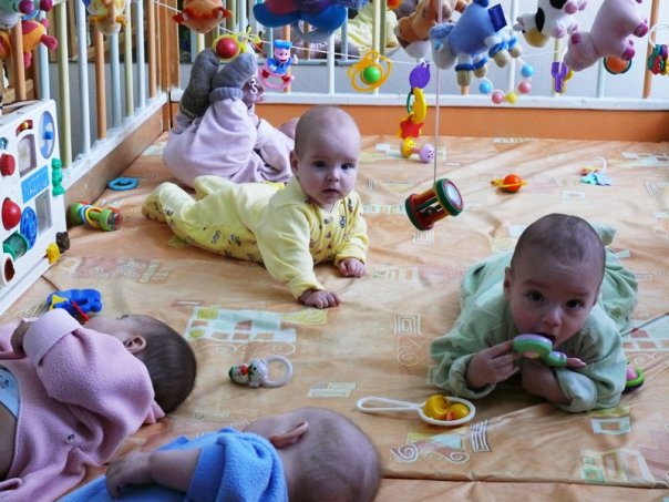 Трое новорожденных и 14-летний подросток репатриированы в Республику Молдова из Российской Федерации.