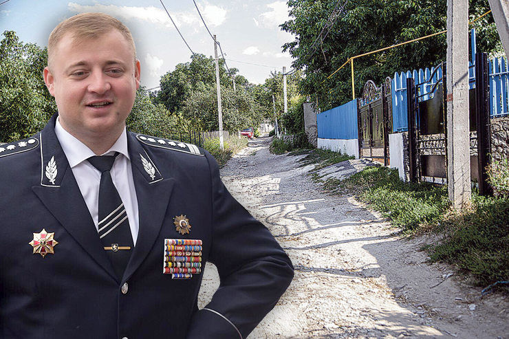 Кавкалюк назвал улицу в родном селе в свою честь.