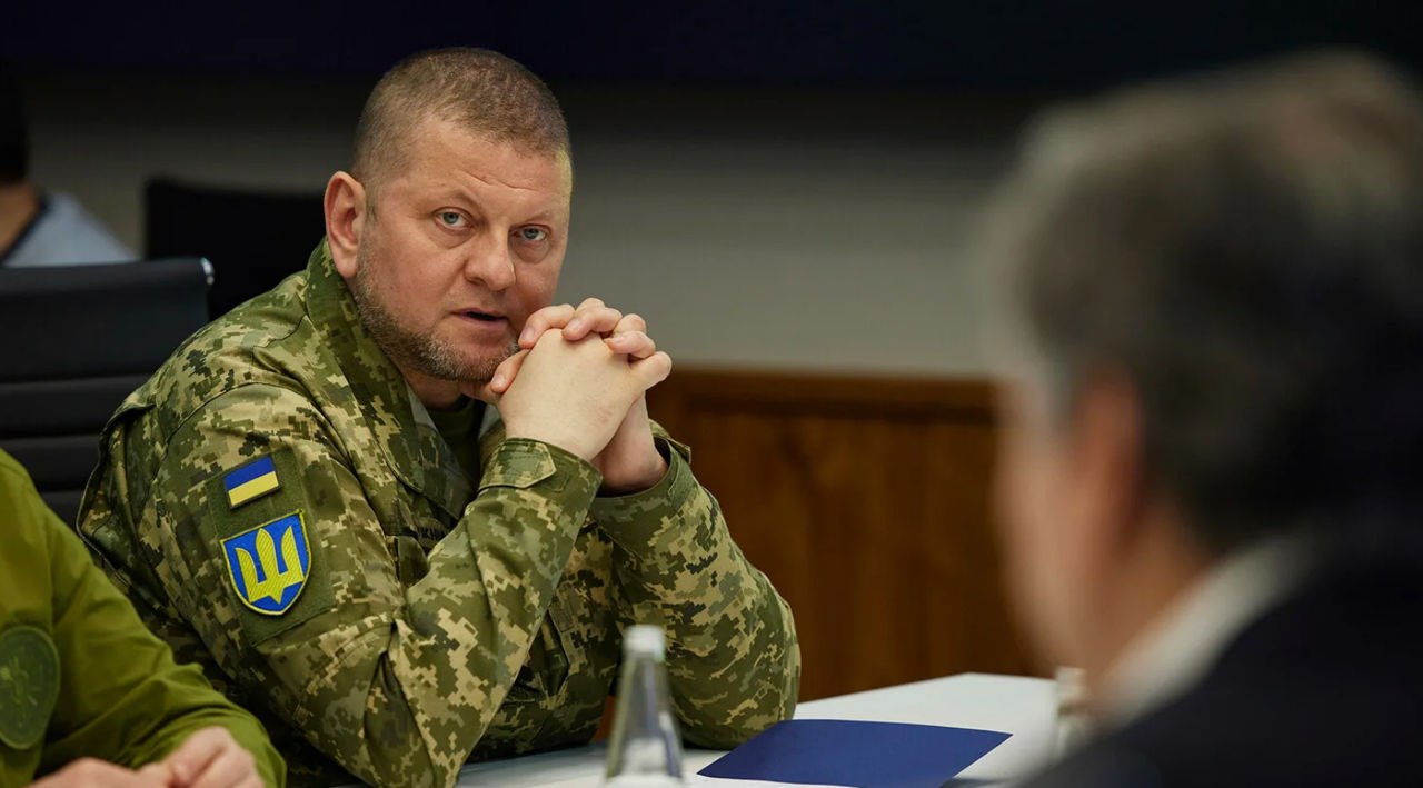 WP: Киев заранее сообщил Вашингтону о решении уволить Залужного.