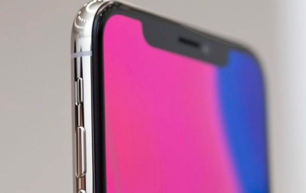 Apple откажется от "моноброви" в будущем iPhone.